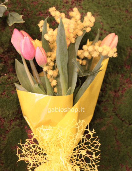 10 tulipani più mimosa